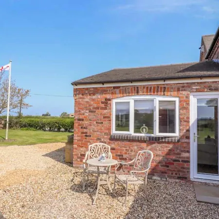 Meadow View At Keepers Cottage Eaton  Extérieur photo